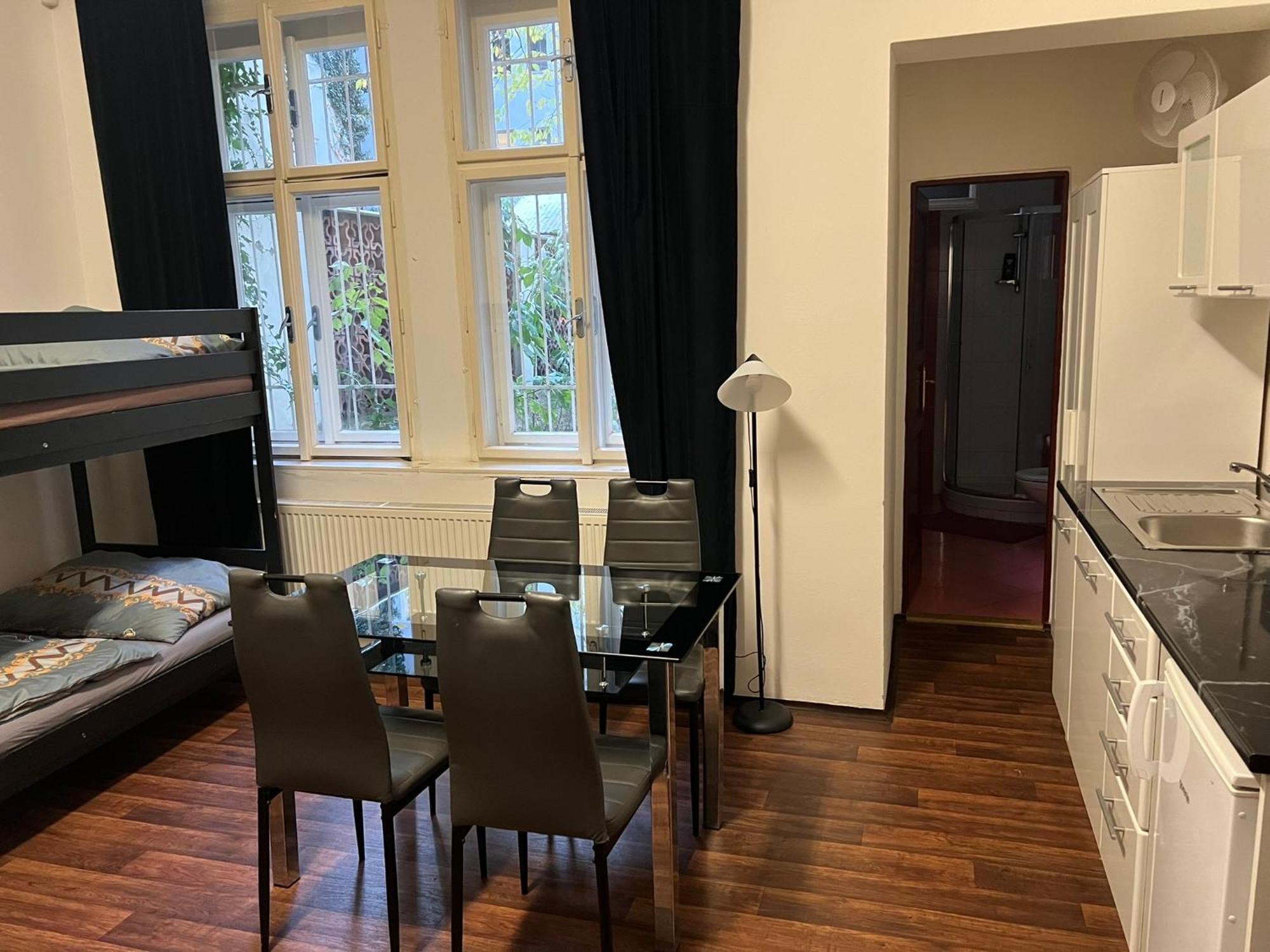 Summer Apartment — Photos 2